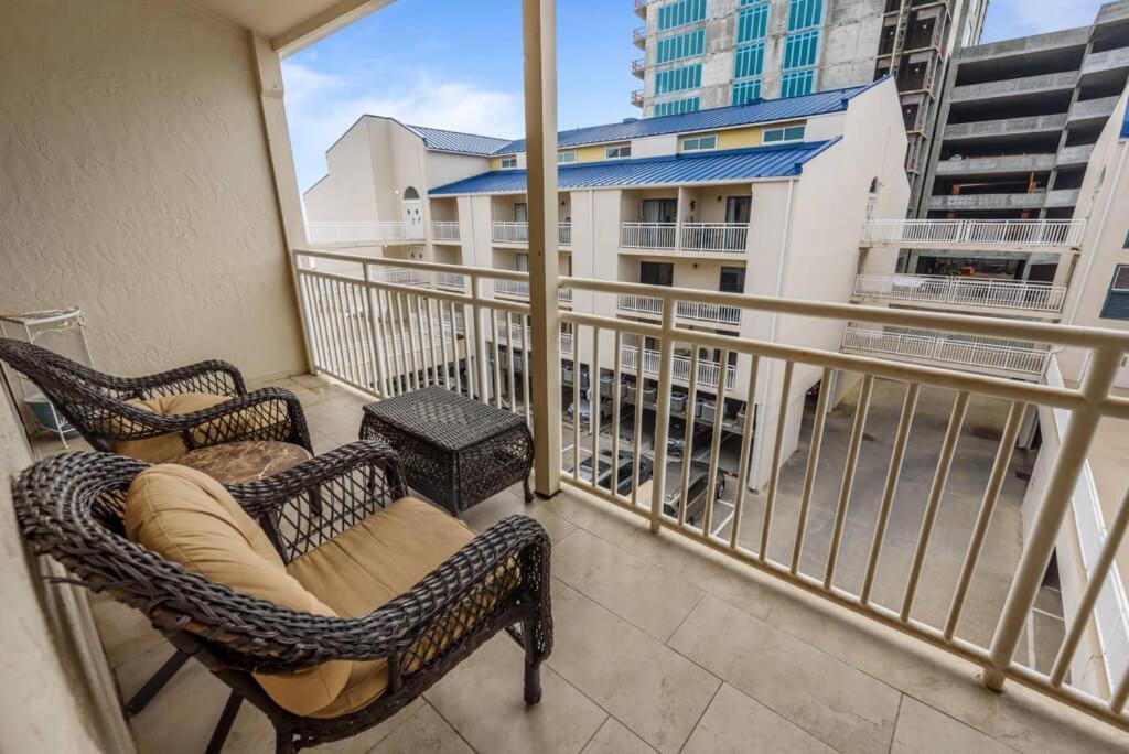Sugar Beach 330 By Albvr - This Beautiful 3Br Has Space For The Whole Family And Great Views Gulf Shores Exterior photo