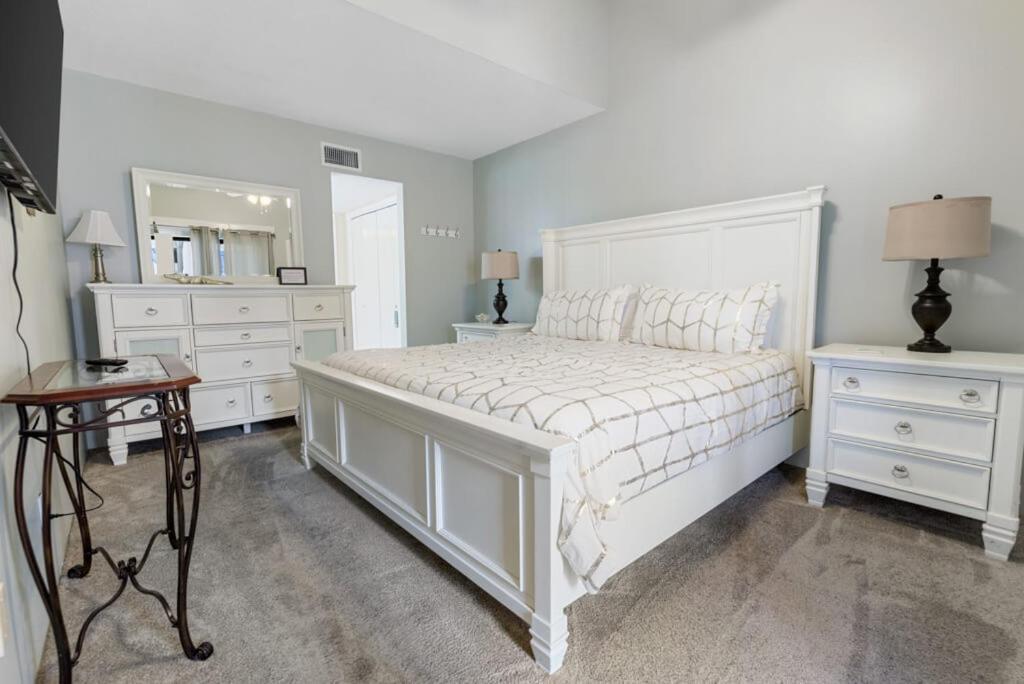 Sugar Beach 330 By Albvr - This Beautiful 3Br Has Space For The Whole Family And Great Views Gulf Shores Exterior photo